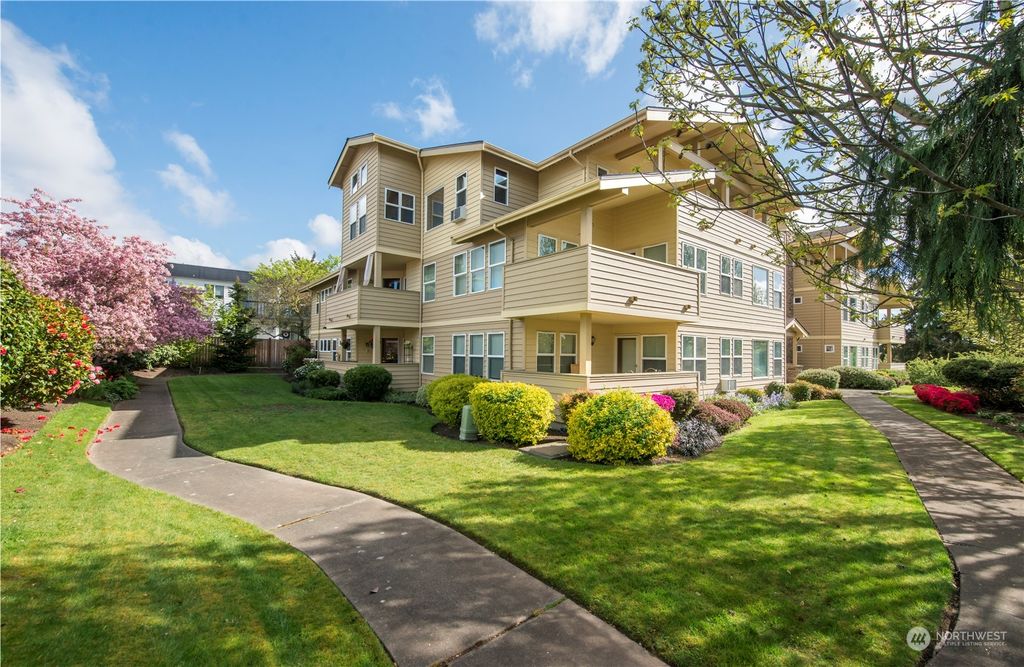 Photo of 430 SW 156th St St #102, Burien, WA 98166 (MLS # 2225811)