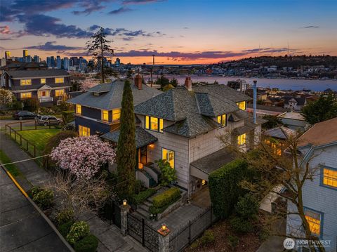 Photo of 2307 Broadway E, Seattle, WA 98102 (MLS # 2495338)