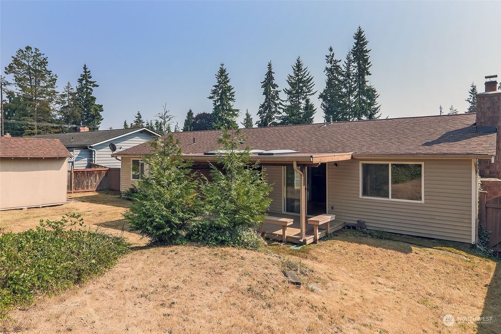 Photo of 5229 172nd Street SW, Lynnwood, WA 98037 (MLS # 2153188)