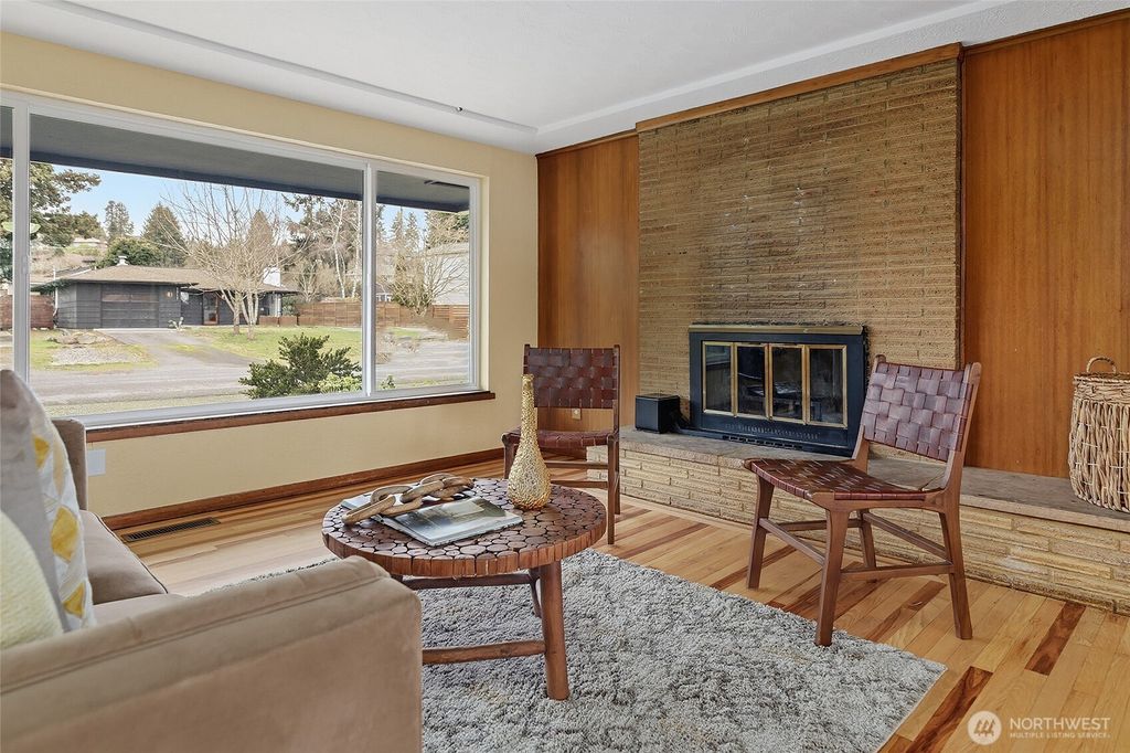 Photo of 7716 S Mission Drive, Seattle, WA 98178 (MLS # 2478030)