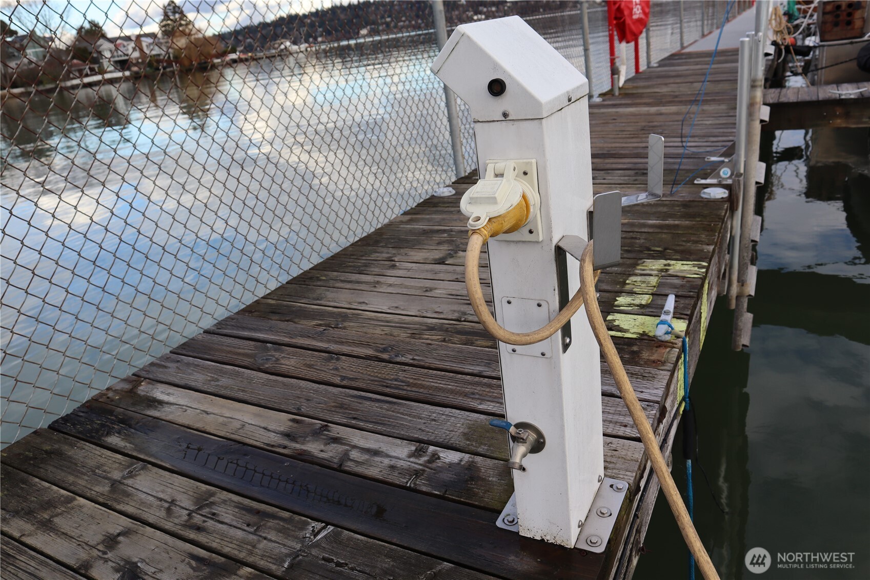 9050 Seward Park Avenue S A12