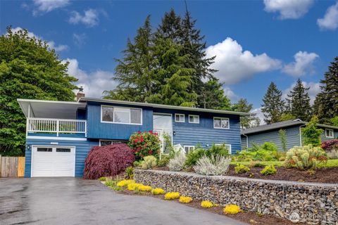20221 77th Avenue NE Kenmore WA 98028