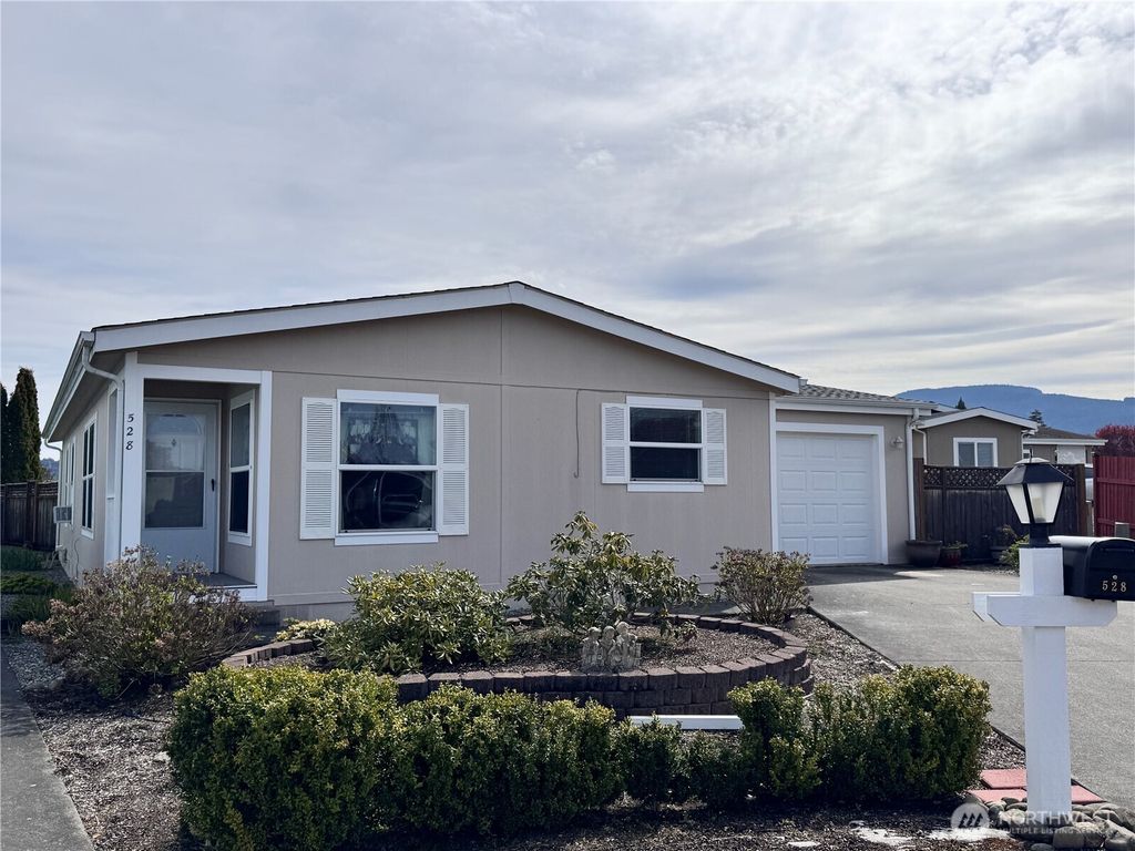 Photo of 528 N 7th Avenue, Sequim, WA 98382 (MLS # 2483761)