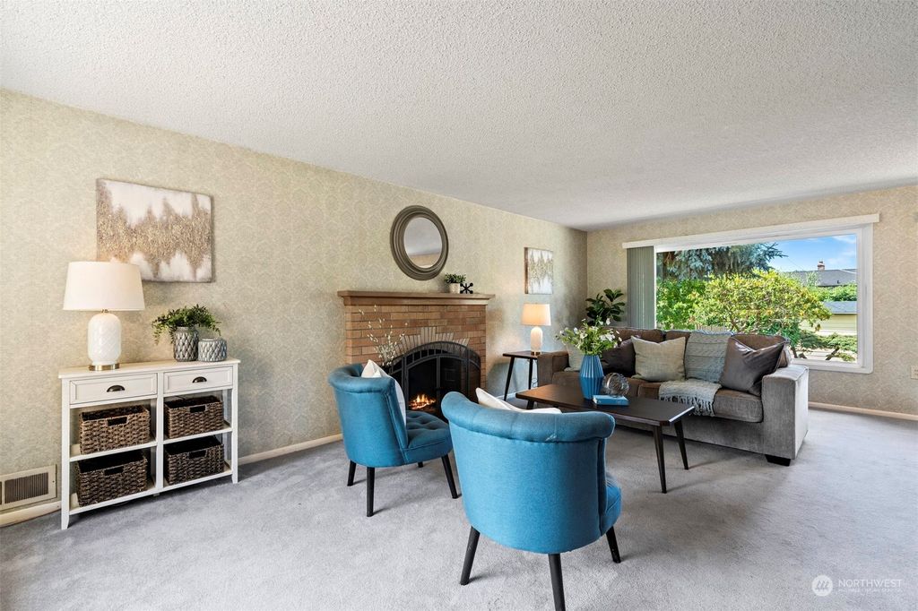 Photo of 12717 11th Avenue NW, Seattle, WA 98177 (MLS # 2140889)
