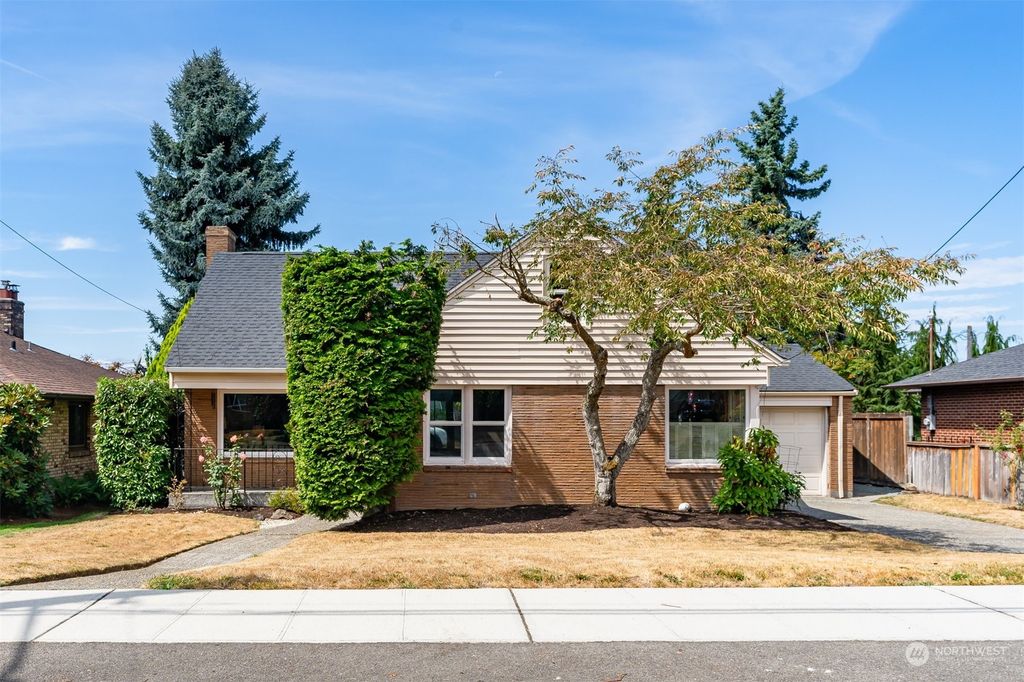 Photo of 12717 11th Avenue NW, Seattle, WA 98177 (MLS # 2140889)