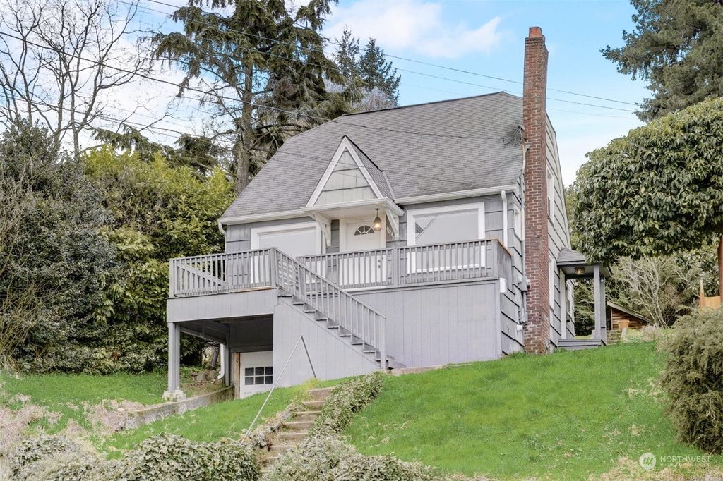Photo of 6048 3rd Avenue NW, Seattle, WA 98107 (MLS # 2204207)