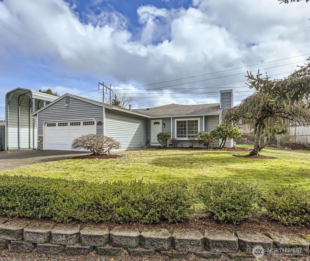 Photo of 12811 58th Avenue SE, Snohomish, WA 98206 (MLS # 2321157)