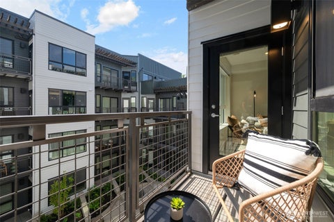 Photo of 1410 E Pine Street #W307, Seattle, WA 98122 (MLS # 2577867)