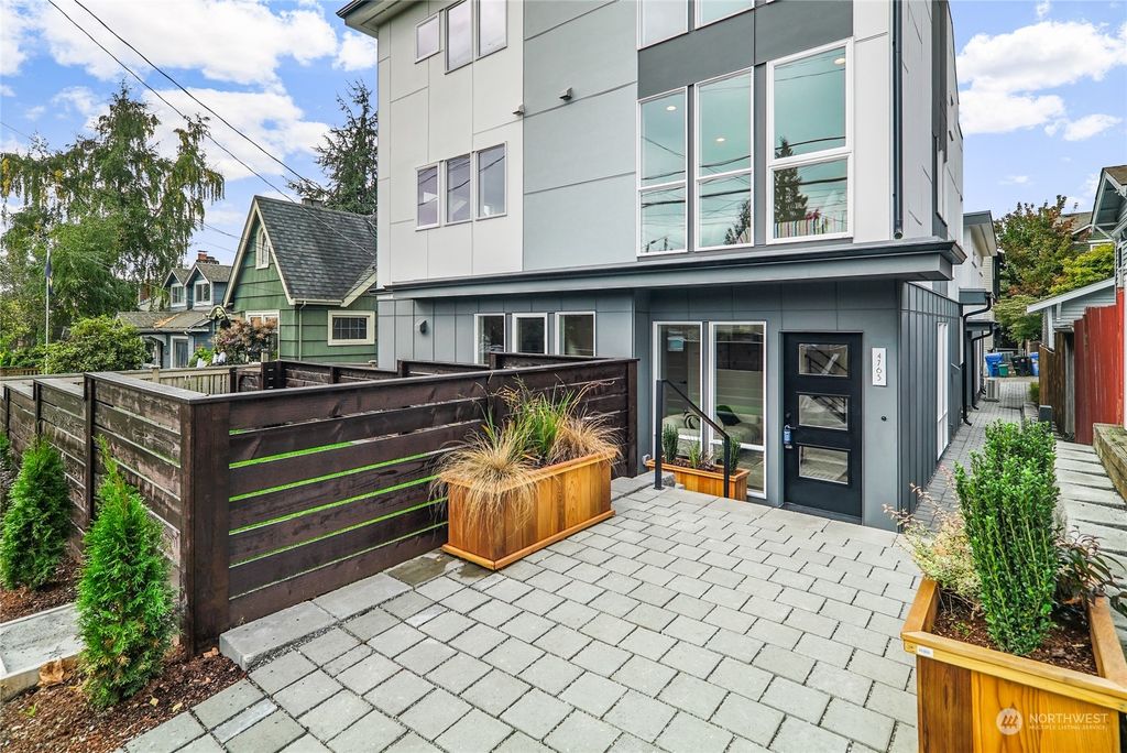 Photo of 4765 35th Avenue NE, Seattle, WA 98105 (MLS # 2176774)