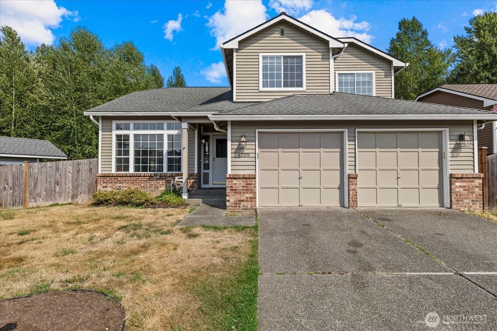 Photo of 6709 58th Drive NE, Marysville, WA 98270 (MLS # 2405989)