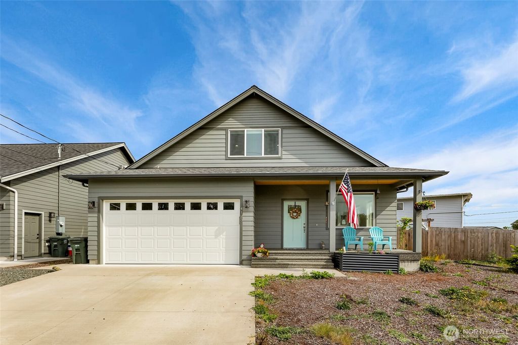 Photo of 4123 Stuart Circle, Ferndale, WA 98248 (MLS # 2460844)