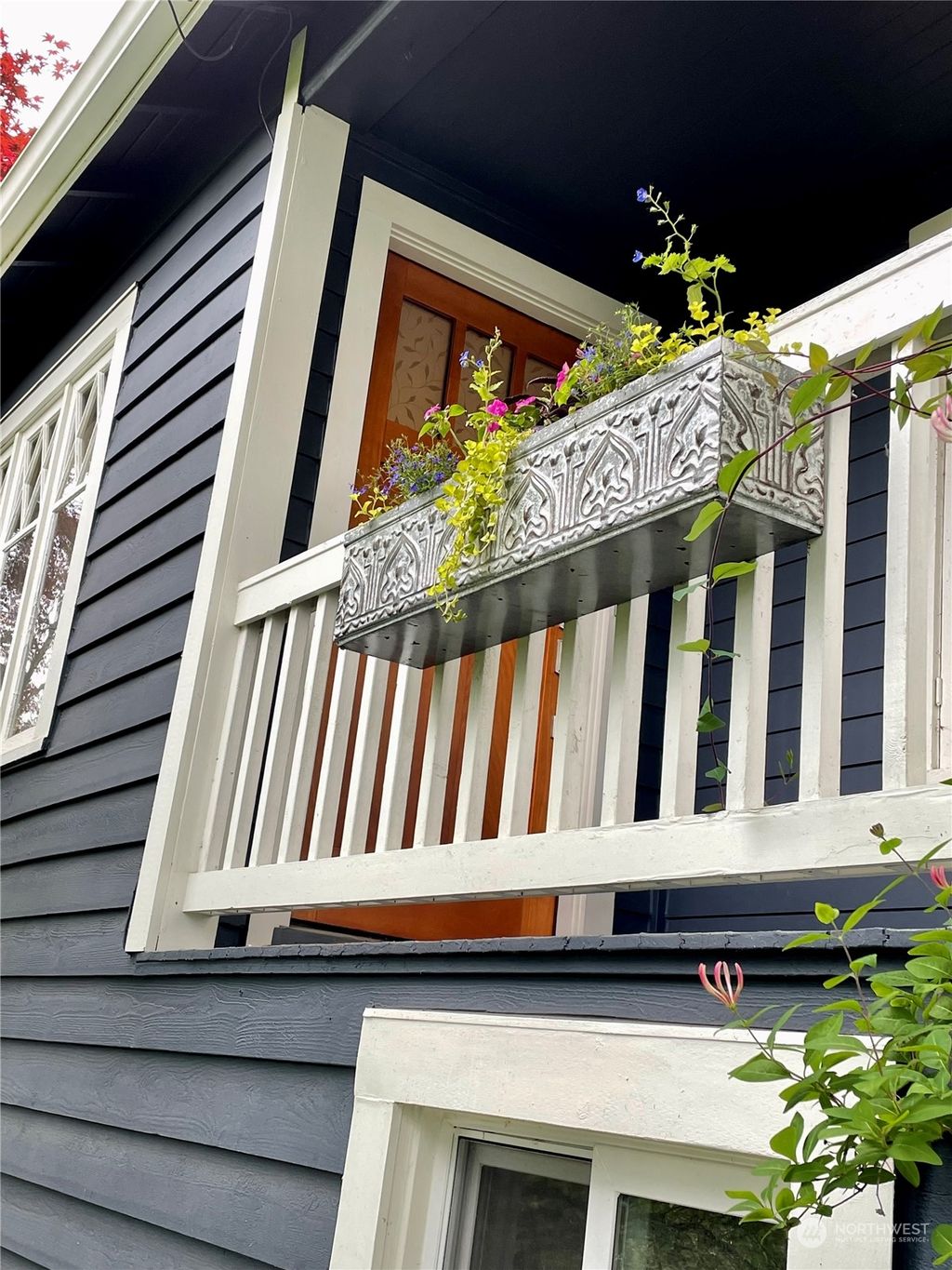 Photo of 1703 25th Avenue, Seattle, WA 98122 (MLS # 2305046)