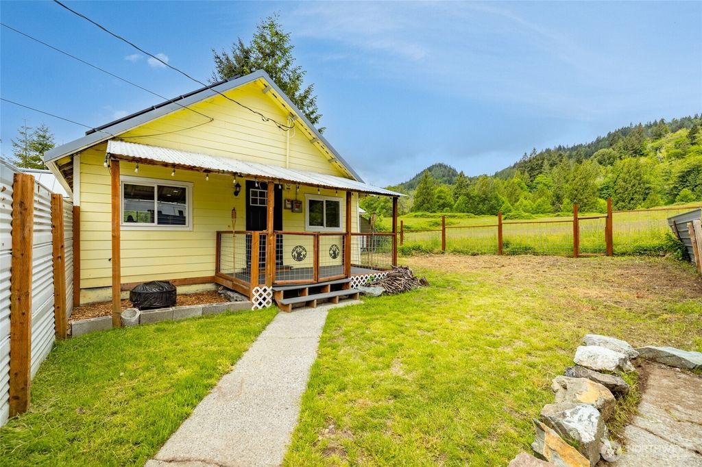 Photo of 7288 Carlson Road, Concrete, WA 98237 (MLS # 2527269)
