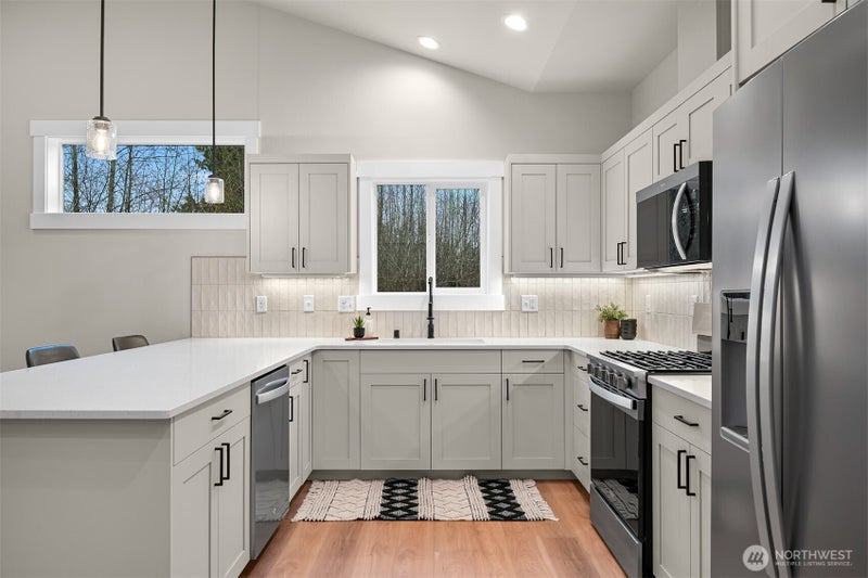 3993 Gentlebrook Lane 7