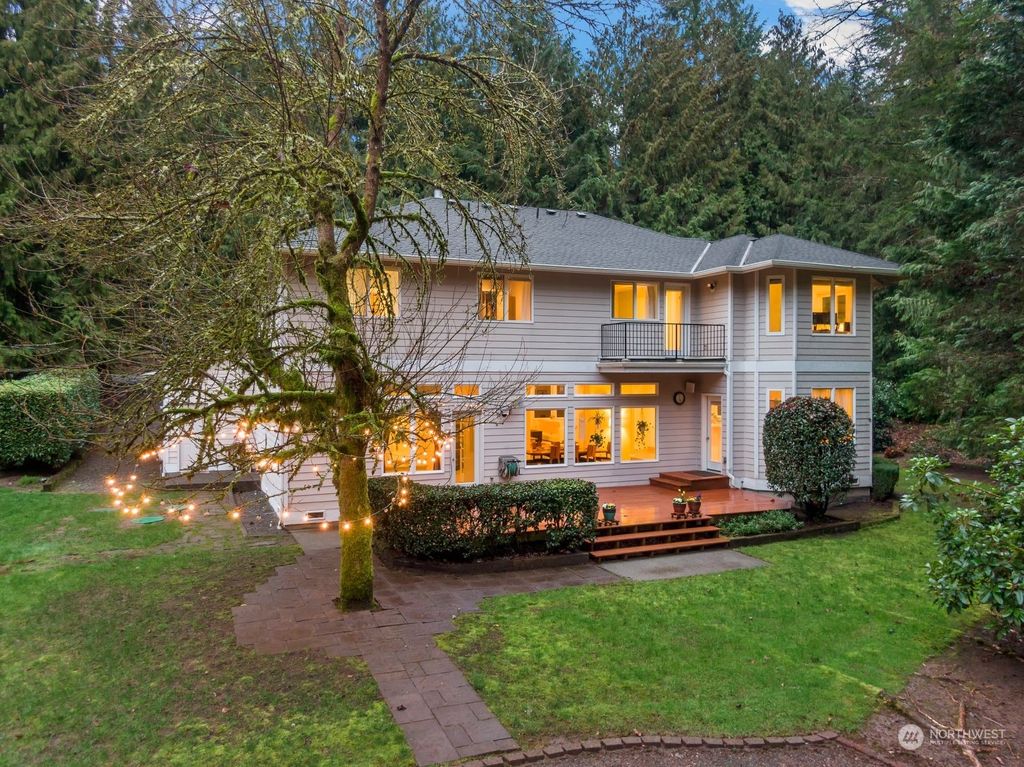 Photo of 26353 SE 158th Street, Issaquah, WA 98027 (MLS # 2201894)