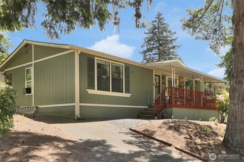 23708 Locust Way 8B Bothell WA 98021