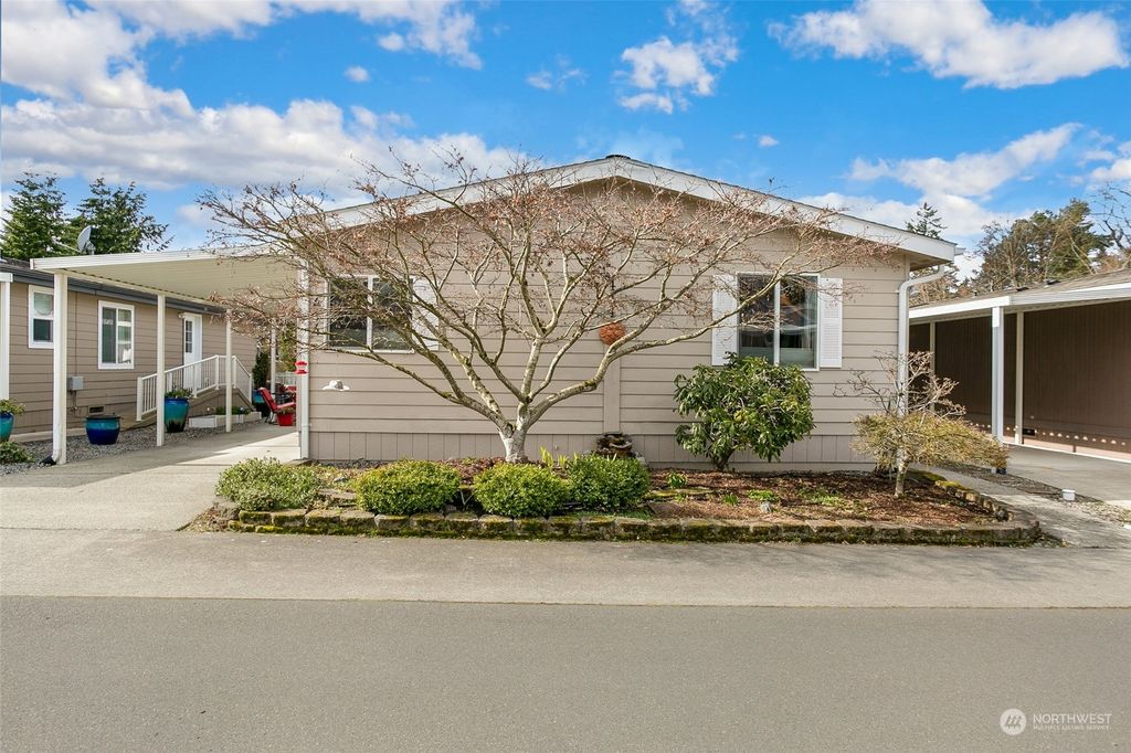 Photo of 23825 15th Avenue SE #414, Bothell, WA 98021 (MLS # 2042343)