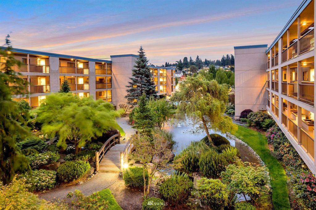 Photo of 601 S 227th Street #207N, Des Moines, WA 98198 (MLS # 1950186)