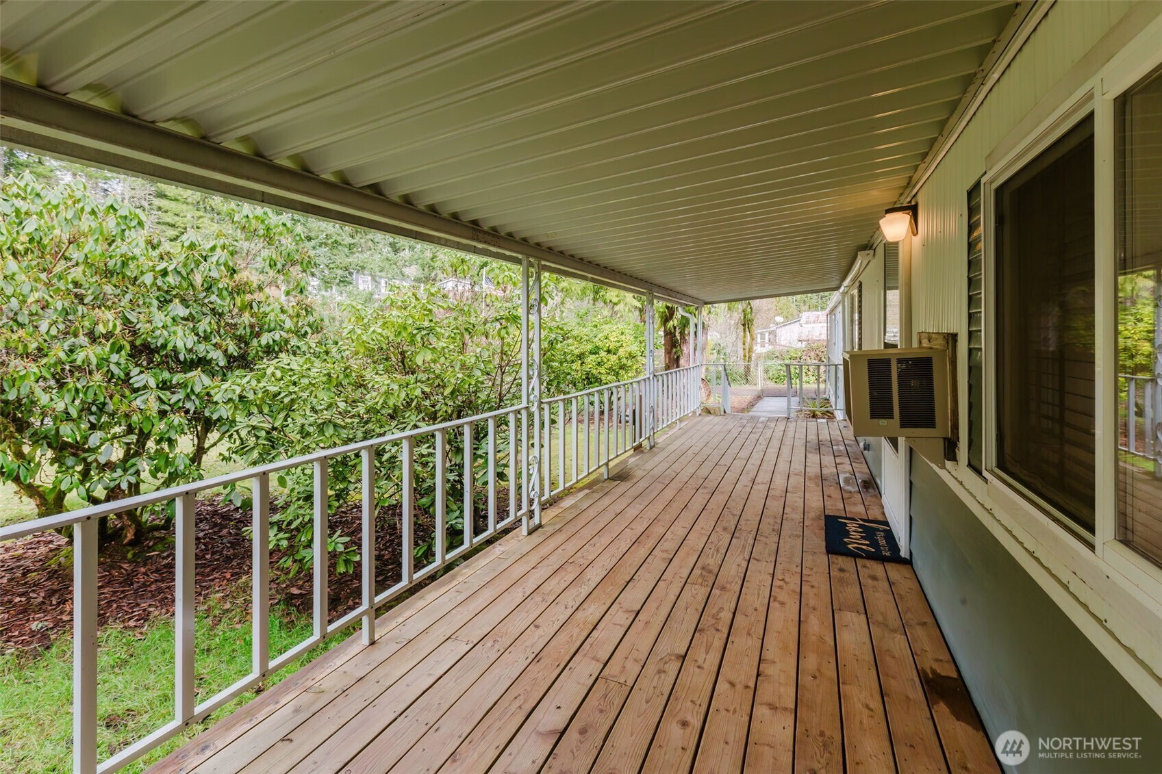 120 NE Larson Lake Lane