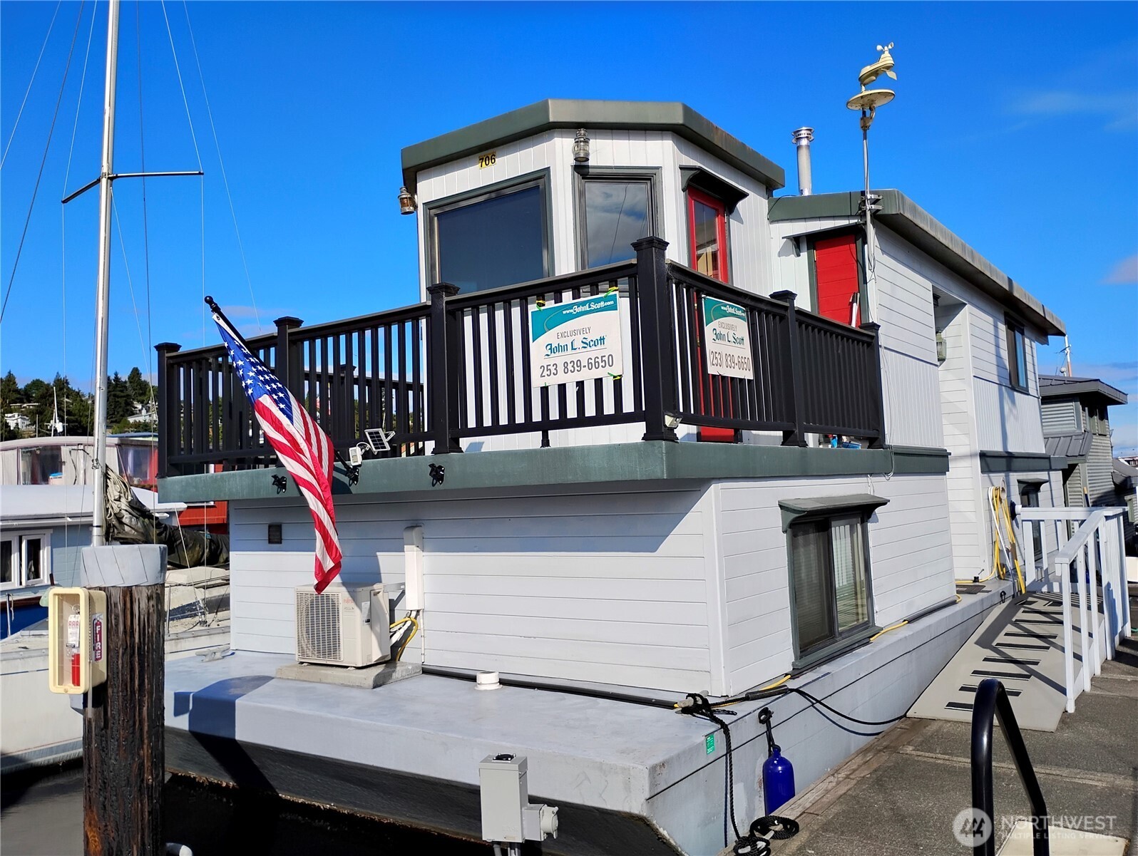 360 W Ewing Street D-11