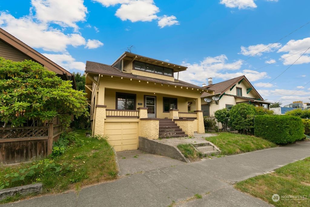 Photo of 2917 17th Avenue S, Seattle, WA 98144 (MLS # 2129457)