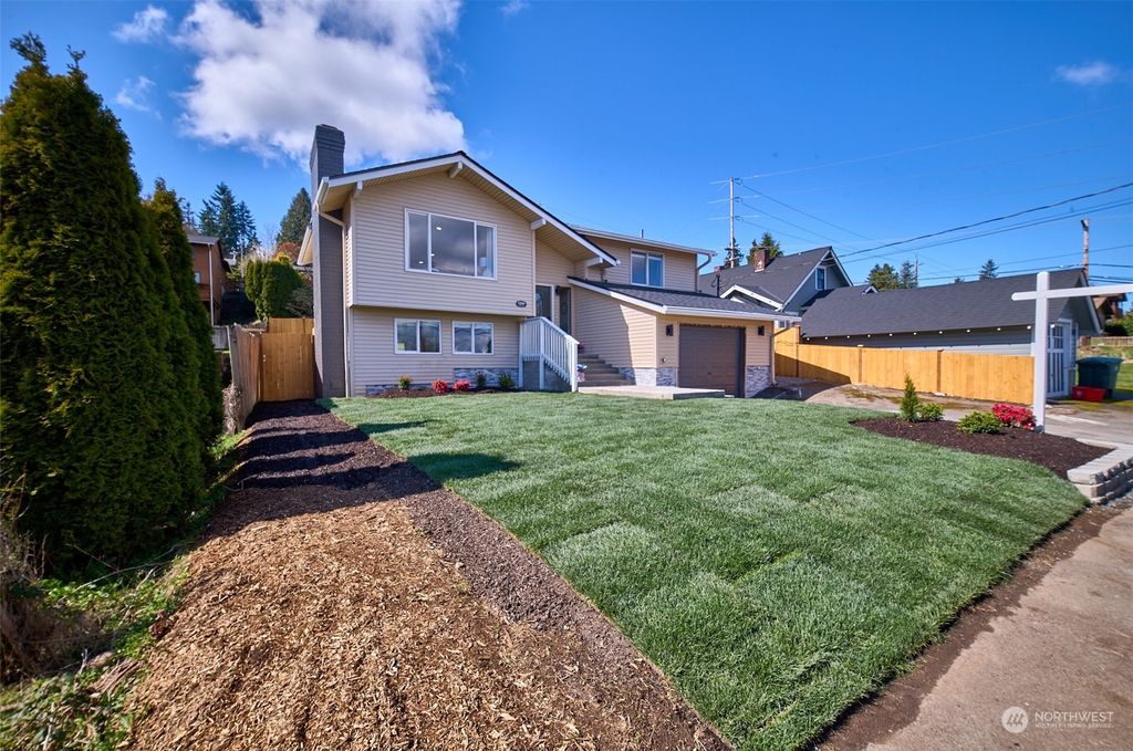 Photo of 5304 S 3rd Avenue, Everett, WA 98203 (MLS # 2214715)