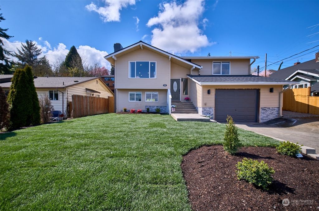 Photo of 5304 S 3rd Avenue, Everett, WA 98203 (MLS # 2214715)
