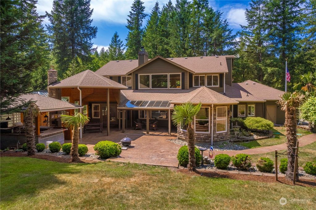 Photo of 27216 304th Avenue SE, Ravensdale, WA 98051 (MLS # 2136587)