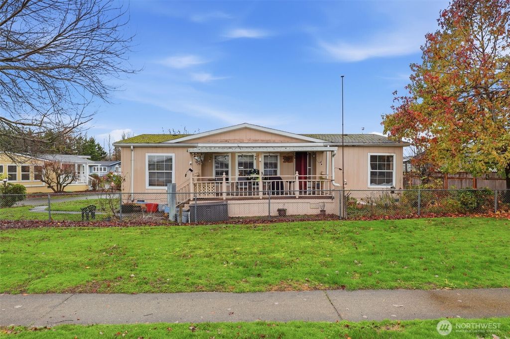 Photo of 298 Holly Drive #273, Enumclaw, WA 98022 (MLS # 2459970)