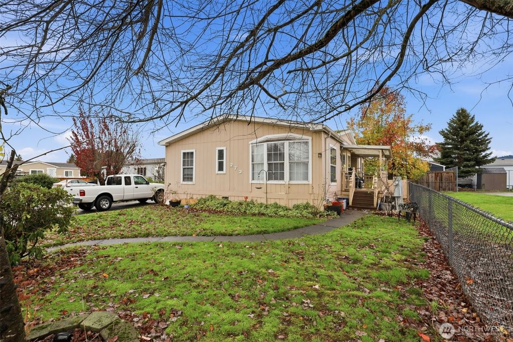 Photo of 298 Holly Drive #273, Enumclaw, WA 98022 (MLS # 2459970)