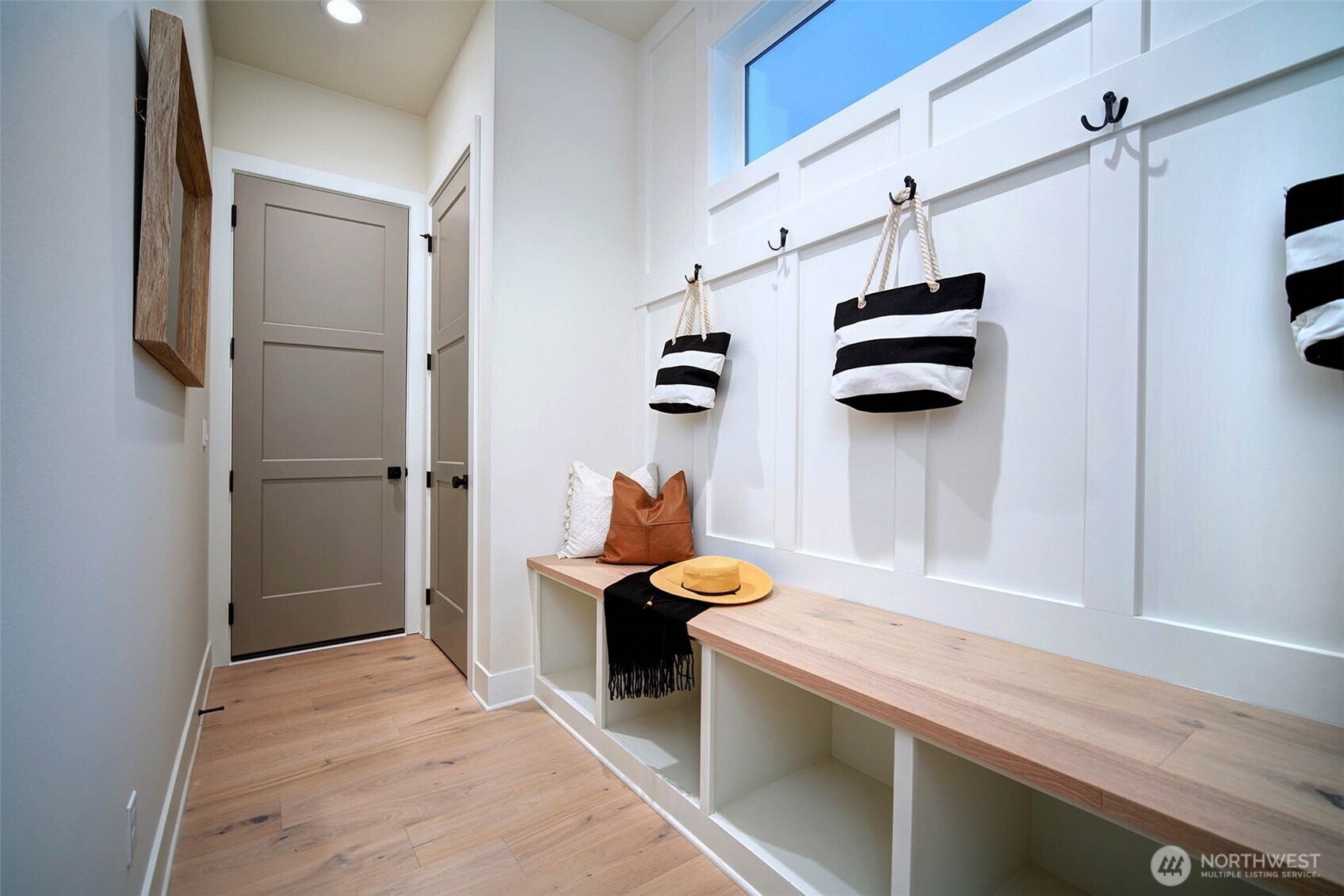 8718 128th Avenue NE