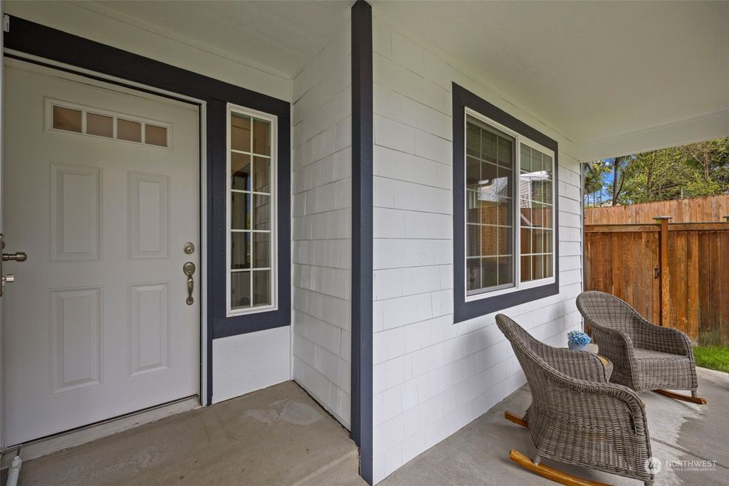 Photo of 6425 101st Place NE, Marysville, WA 98270 (MLS # 2221191)
