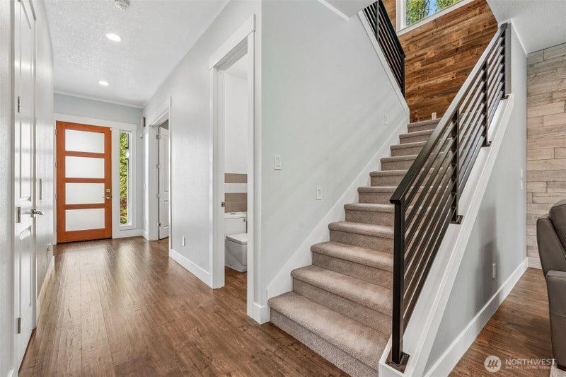 9500 NE 111th Street