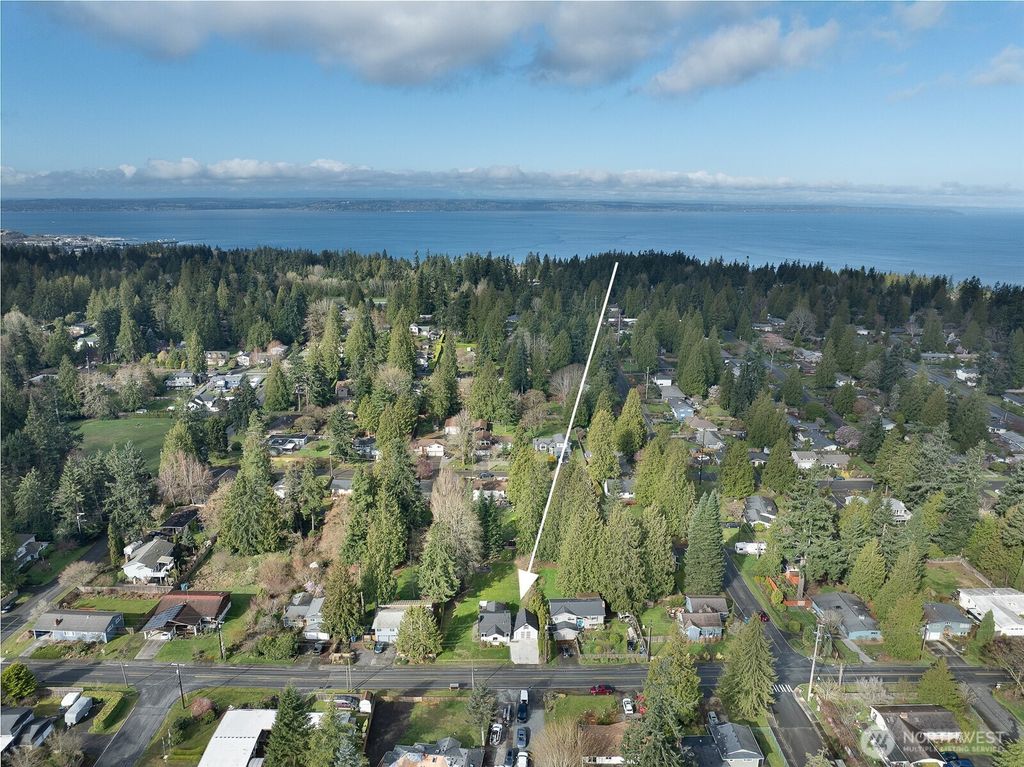 Photo of 18824 80th Avenue W, Edmonds, WA 98026 (MLS # 2498310)