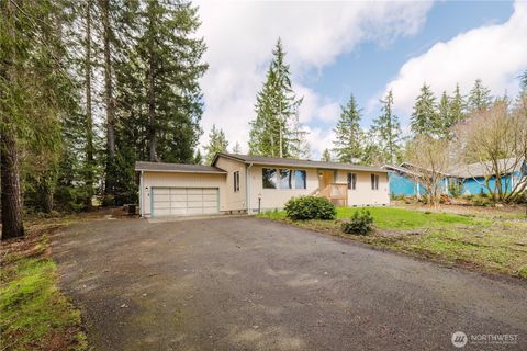 Photo of 501 E Saint Andrews Drive, Shelton, WA 98584 (MLS # 2468309)