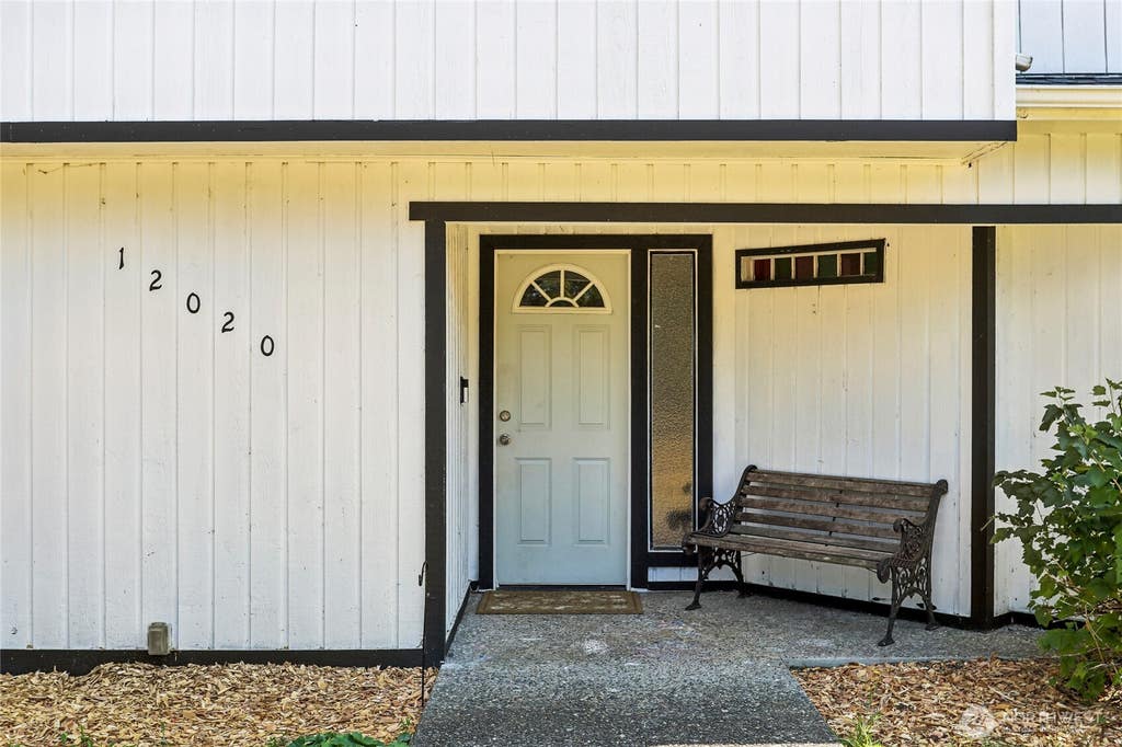 Photo of 12020 127th Avenue NE, Lake Stevens, WA 98258 (MLS # 2571089)