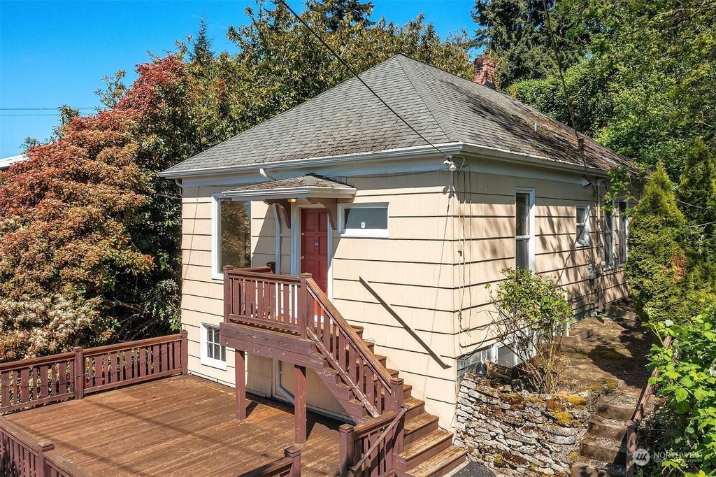 Photo of 3452 14th Avenue W, Seattle, WA 98119 (MLS # 2230148)