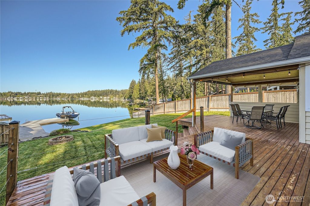 Photo of 12418 Clear Lake North Road E, Eatonville, WA 98328 (MLS # 2476087)