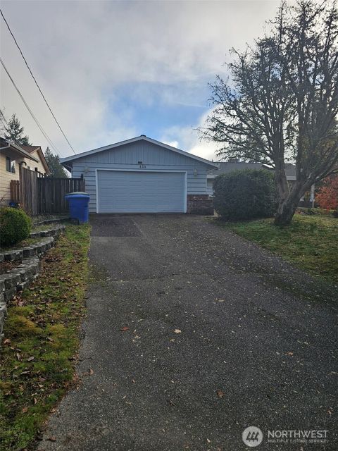 Photo of 428 159th Place SE, Bellevue, WA 98008 (MLS # 2464162)