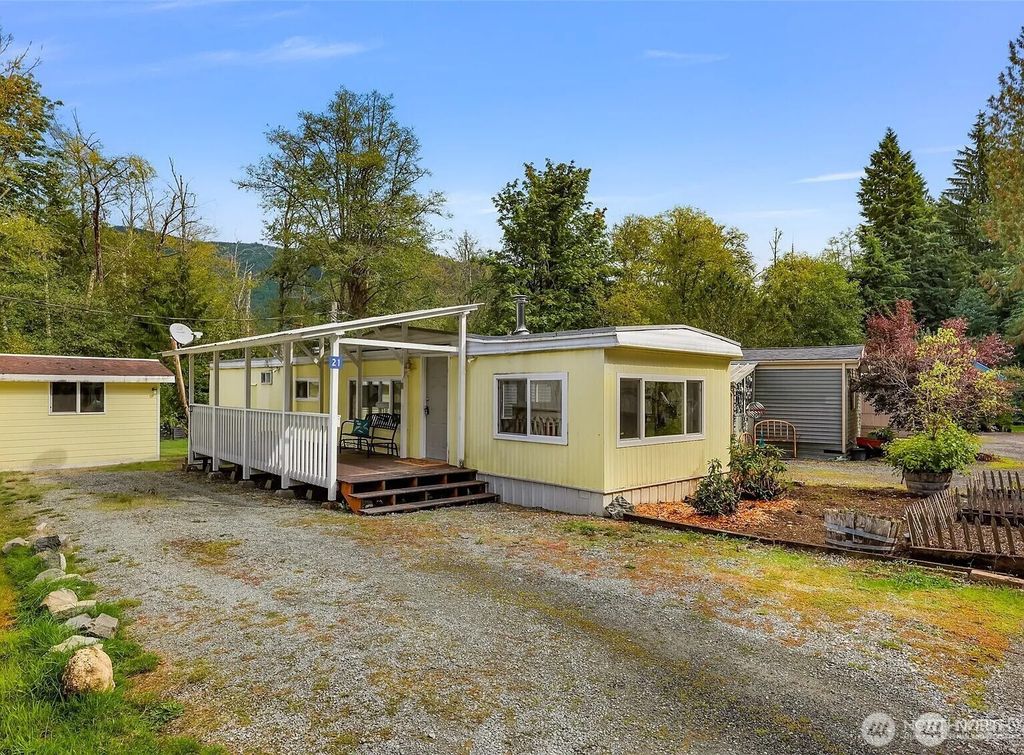 Photo of 316 W Lake Samish Drive #21, Bellingham, WA 98229 (MLS # 2505191)