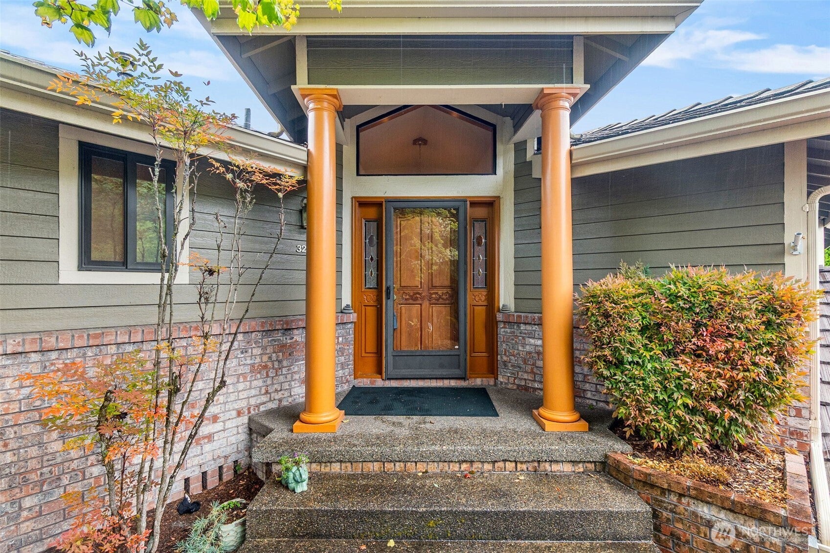 3203 Woodland Drive SW
