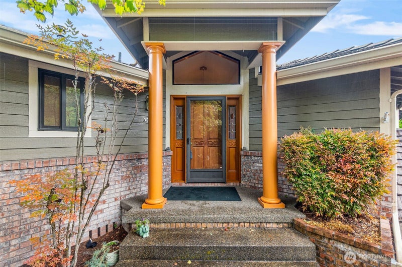 3203 Woodland Drive SW