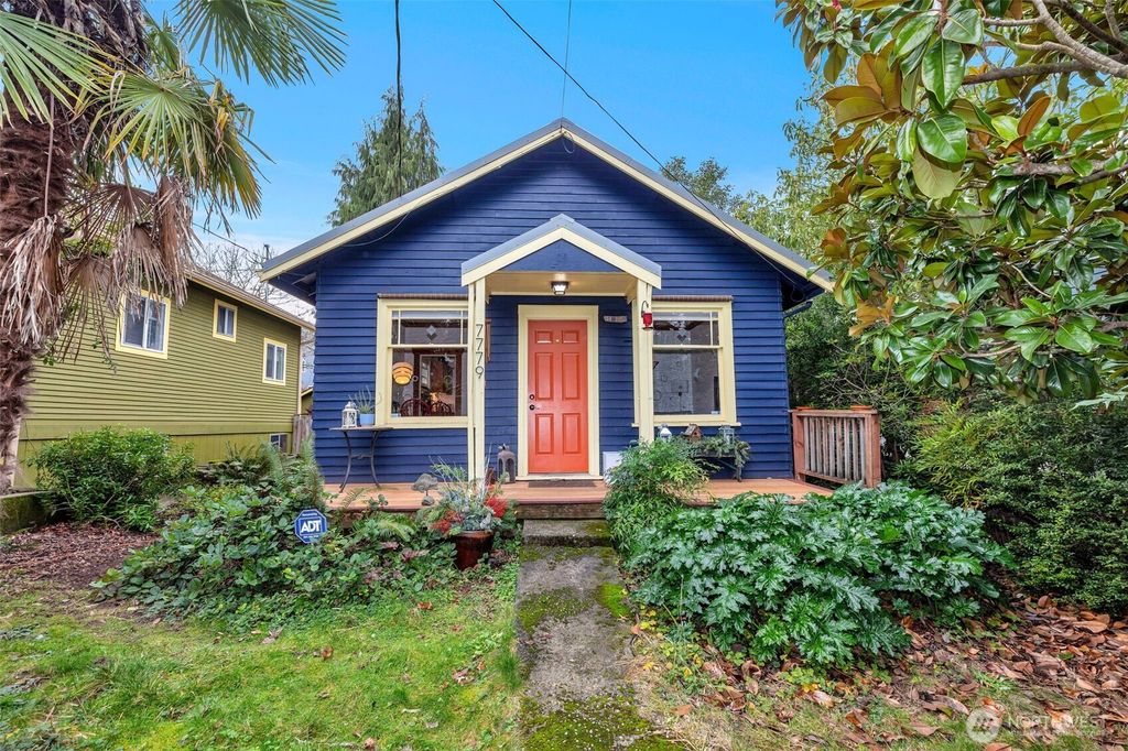 Photo of 7779 10th Avenue SW, Seattle, WA 98106 (MLS # 2466124)