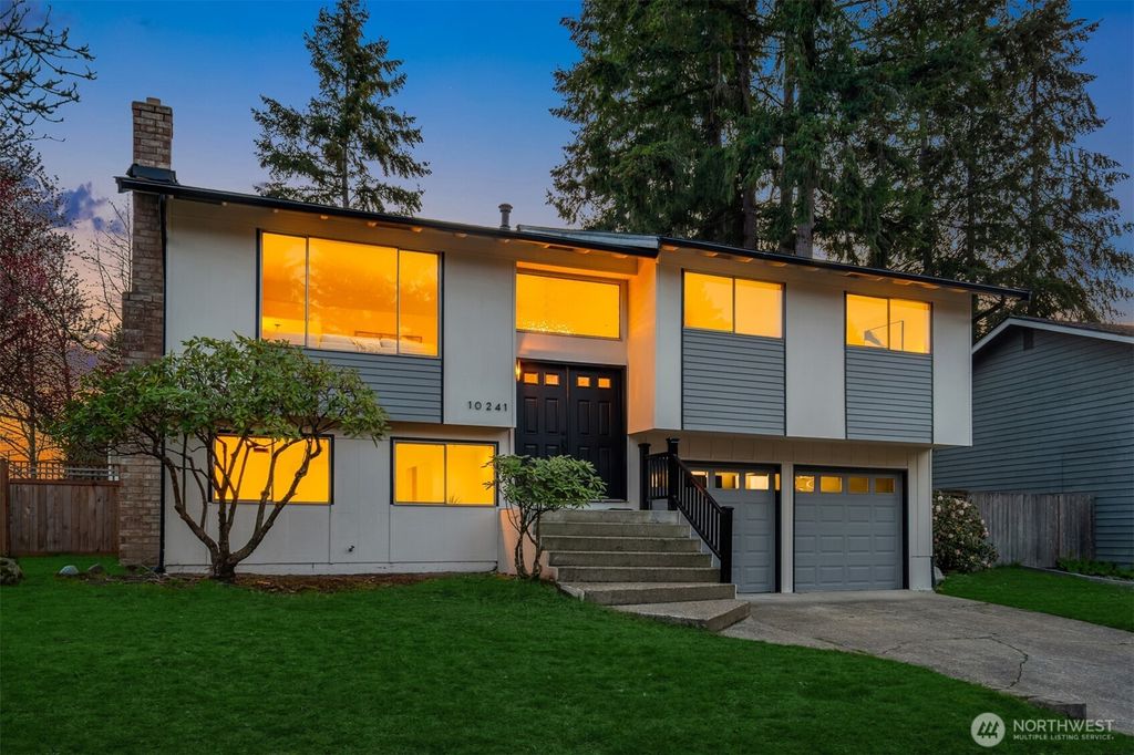 Photo of 10241 163rd Avenue NE, Redmond, WA 98052 (MLS # 2355237)