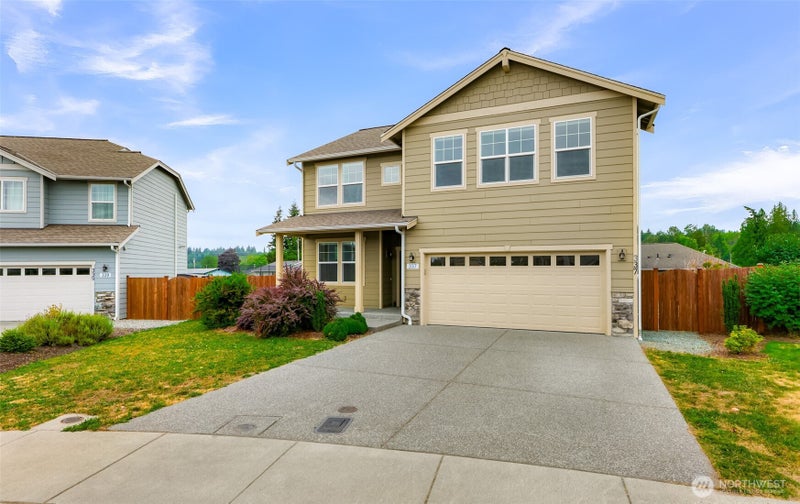 337 Cambridge Loop