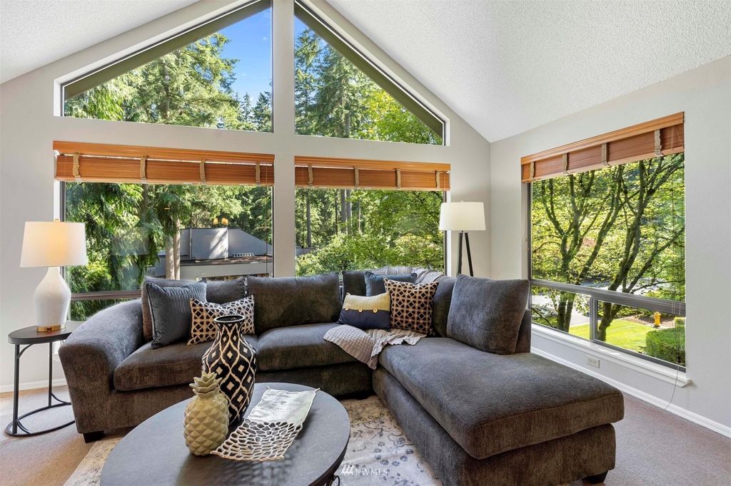Photo of 2429 145th Place SE, Mill Creek, WA 98012 (MLS # 1973105)