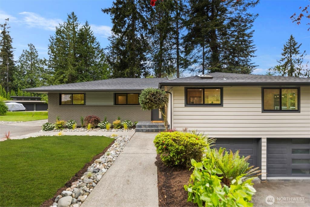 Photo of 16858 76th Avenue W, Edmonds, WA 98026 (MLS # 2565448)