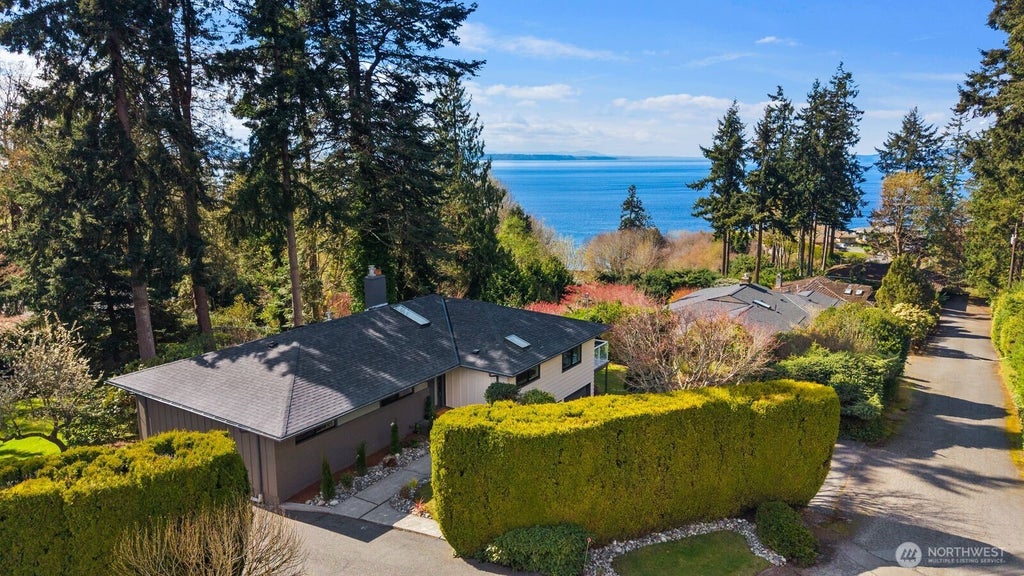 Photo of 16858 76th Avenue W, Edmonds, WA 98026 (MLS # 2565448)