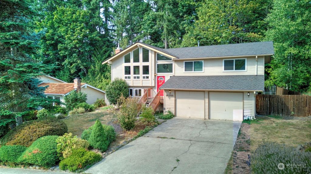 Photo of 16308 SE 165th Street, Renton, WA 98058 (MLS # 2148584)
