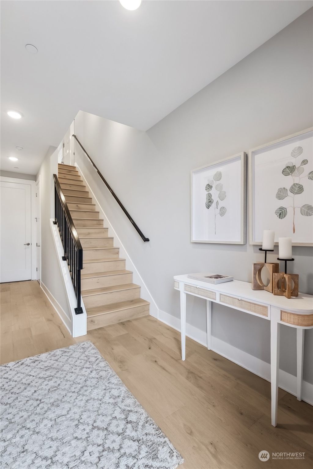 Photo of 12327 137th Place NE #3106, Redmond, WA 98052 (MLS # 2305028)